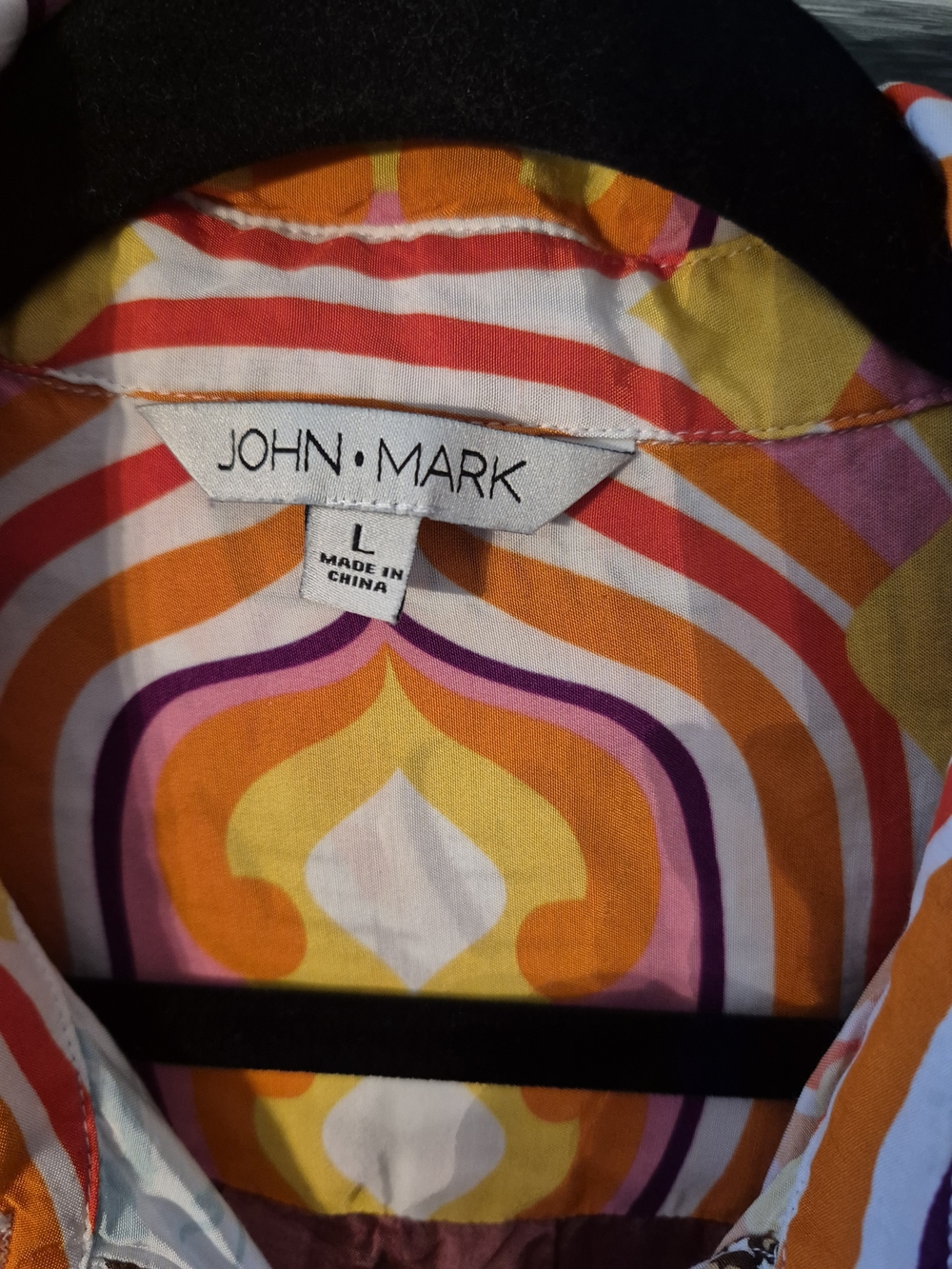 John Mark Multicolor Retro Graphic Button-Up Blouse - Picture 6 of 16